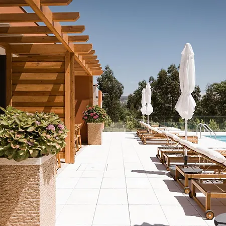 Souto Village - By Rowdhouses * Maureles