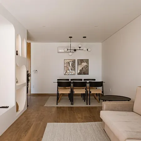 Souto Village - By Rowdhouses Maureles