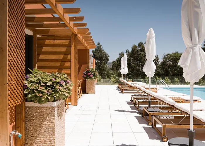 Souto Village - By Rowdhouses * Maureles